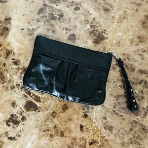 Express Clutch